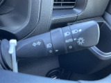【 オートライト 】オートライトなのでライトの点け忘れを気にすることなく運転が出来ます♪//
