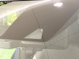 【エマージェンシーブレーキ】走行中に前方の車両等を認識し、衝突しそうな時は警報とブレーキで衝突回避と被害軽減をアシスト。より安全にドライブをお楽しみいただけます。