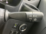 ウインカーレバーは、操作感も良く、直感的に操作できます。安全運転をサポートする、頼れるパートナーです。