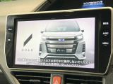 【純正ナビ】人気の純正ナビを装備しております。ナビの使いやすさはもちろん、オーディオ機能も充実!キャンプや旅行はもちろん、通勤や買い物など普段のドライブも楽しくなるはず♪