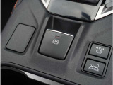 電動パーキング搭載で坂道駐車も安心です!!