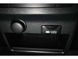アクセサリーコンセント(AC100V・100W)