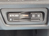 ETC2.0車載器が装備されております。路車協調システムによる運転支援サービスを受けることができる車載器です。カードを挿入して直ぐに使えるようセットアップ(有料)してお渡しします。
