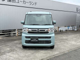 日当たり良好のショールームで、じっくりおクルマをご検討いただけます★