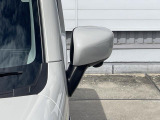 購入を検討して、たまたまこのクルマに辿り着いた方、欲しい車種として検索した結果このクルマに辿り着いた方、理由は様々あると思いますが、これをひとつの【出会い】と捉えていただきたいです♪