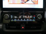「オートエアコン」が付いています。1年中快適な室内を提供!車内温度を設定すると、風量を自動で調節してくれます。