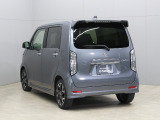 【コーティング/ガードコスメSP】好評のコーティング施工で愛車のボディをケアしませんか?紫外線や酸性雨等の劣化によって塗装面の光沢の消失や塗装の剥離を防ぎます!