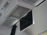 後席モニター☆家族や友人とお出かけする機会が多い方に大人気☆退屈しがちな長距離ドライブも楽しい時間に変わります