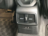 車両の詳細、ご質問につきましては、営業スタッフまでお気軽にご連絡下さいませ。遠方のお客様には実車の詳細動画送信も承ります。お問合せをお待ち致しております。