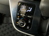 【オートエアコン】AUTOボタンを押してお好みの温度を設定!快適な室温でドライブをお楽しみいただけます♪