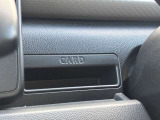 カードなど収納できますよ☆