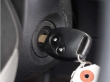 お立ち寄りいただく際は、事前にご連絡をお願いします。お目当てのお車が商談中や売約となることもございます。ご確認いただいてから、お立ち寄りください。