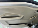 ドアの開閉も大きく開くので買い物時も楽々です!
