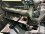 豊富に在庫を取り揃えています。 軽自動車からミニバン、セダン、SUV、話題のハイブリッド車などなど続々入荷中です!