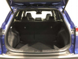 広々としたラゲージスペースを備えています。大きなものや長さのある荷物もしっかりと積み込めます。
