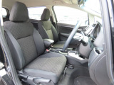 運転席の高さを変更できるので、体格に合わせた位置で運転できます!
