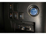 AC100Vアクセサリースイッチ装備!自動でハイ・ロー切りかえるオートマチックハイビームシステム搭載!ETC搭載!料金所もノンストップでスイスイ通過♪