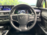 【ステアリングスイッチ】運転中、前方から目線をそらすことなく、オーディオ等の操作が可能な便利機能!安心&快適なドライブを演出してくれます♪