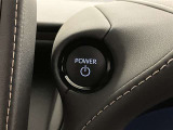 運転席の操作箇所です。ぜひ一度ご来店のうえご覧になってみてください♪