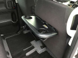 これも必需品 後席用のドリンクホルダー ☆☆
