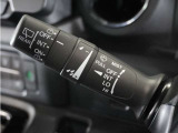 ◆ウォッシャー付間欠リアワイパー(リバース連動)◆バック時に、フロントワイパーに連動して作動!