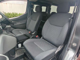 お車の販売と共に、自動車保険もご紹介しております。 弊社取り扱い会社と同じであれば日産独自のサービスもあります。