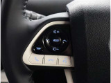ハンドルから手を放さずに操作出来ますので、安全運転にもつながりますね