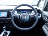 オリックス認定中古車は厳選した上質な車輌のみをお届け致します。全車にプロの職人による徹底した内外装の清掃、磨き上げております。