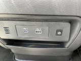 USB(A+C)