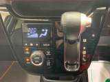 納車前には12ヶ月点検相当の点検と消耗品の交換をダイハツの整備士がしっかり整備してお渡しします。また、納車後には無料の1ヶ月点検がございます。