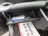 当店の車は全台、1年間走行距離無制限の保証付きで購入後も安心です。保証期間中は全国のトヨタディーラーで保証修理が可能です。