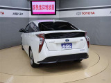 リアはシンプルでスタイリッシュなデザインです。