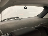 トノカバー付き。荷室のプライバシーを守ってくれます。見た目もスッキリ、防犯性も高まります。