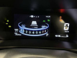 TFTカラーインフォメーションディスプレイとLEDを使ったメーターは昼夜問わず視認性が良い!タコメーターは4パターンから選択出来る遊び心満載!