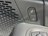 自宅にいながら車両の御確認ができます。お客様へ車両の詳細画像をお届け出来ます。お気軽にお申し付け下さいませ。