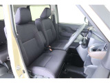 【運転席&助手席】クリーニング済みですので清潔感があり気持ち良く乗っていただけます♪