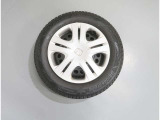 タイヤサイズは【185/65R15】アルミホイールは純正です☆