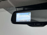バックモニターで後ろの安全を確認しながら駐車できます!