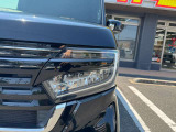 暗い道でも明るいライトでサクサク運転できますよ!