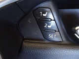【運転席シートポジションメモリー】運転する方に合わせてシートポジションを設定できるので、すぐに自分のシートポジションへ変更可能です♪