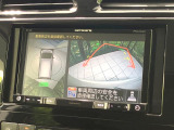 【アラウンドビューモニター】専用のカメラにより、上から見下ろしたような視点で360度クルマの周囲を確認することができます☆死角部分も確認しやすく、狭い場所での切り返しや駐車もスムーズに行えます。