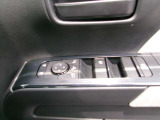 パワーウインドウなので、運転中でも安全に窓の開閉ができますよ!