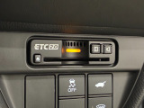 【ETC】便利なETC車載器も装備!高速道路の料金所もスムーズに通過できます。今や必須の装備ですね!お客様用にセットアップをしてのお渡しとなります!