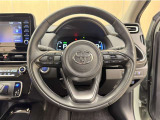 ステアリングスイッチ搭載!手を離さずに手元のスイッチでさまざまな操作が可能。運転中、視線をそらさなくても操作ができて安全です!