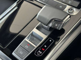 現車のご確認が難しい場合でも、ぜひ一度ご相談ください。遠方販売の実績を活かし、お写真やオンライン商談を通じて、お客様に最適な一台をご提案し、安心してご検討いただけるようサポートいたします。
