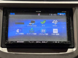 屋上展示場に常に50台以上の車両をご用意!お気に入りの1台が見つかるかも!?