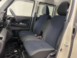 【車内ルームクリーニング済】専門スタッフにより車内はきれいにルームクリーニングを行っております。