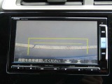 バックカメラが付いてますので、後退時をサポートしてくれます!(カメラに頼り切った運転は事故を引き起こす場合がございます。)