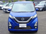私共展示場では日産神奈川お客さまからの下取車(主に1オーナー/修復歴無車両)を中心に、弊社新車販売店舗での試乗車/社有車※(※基本禁煙車)等、日産ディーラーならではの上質なおクルマを販売しております。