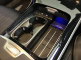 加速性能、ブレーキ性能、乗り心地、デザイン、全てにおいてご満足頂ける乗用車です!!